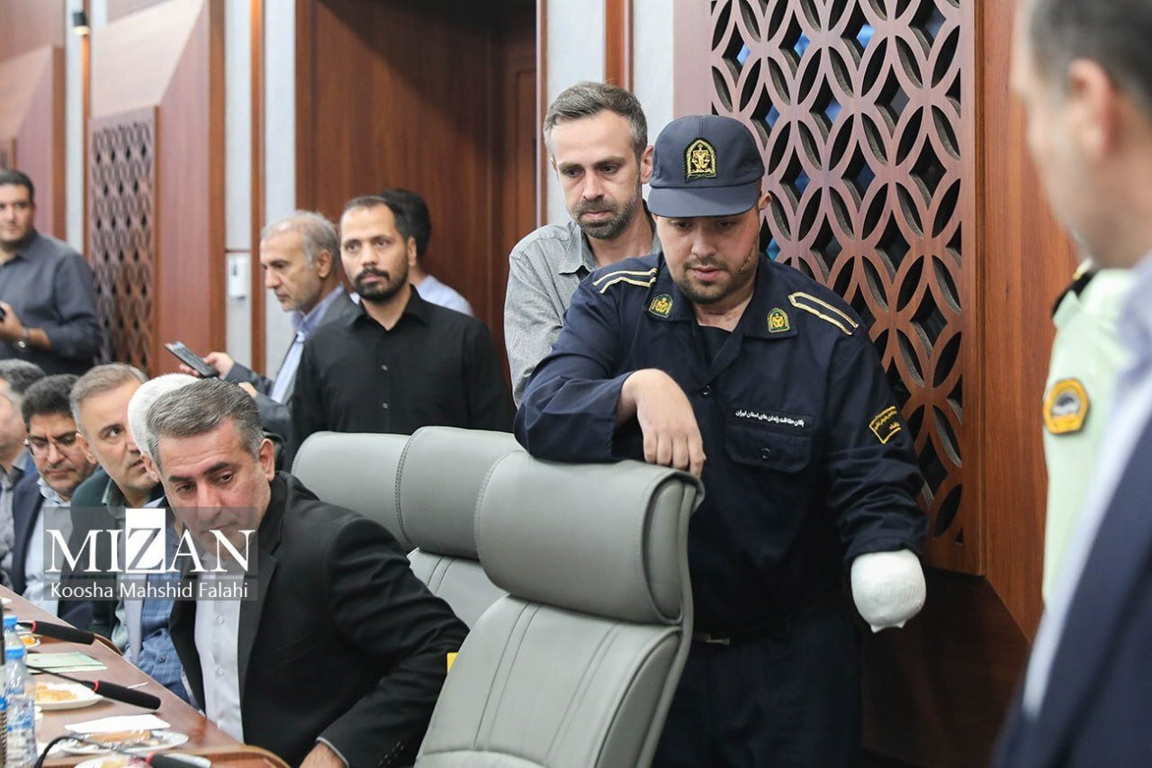 سرباز جانباز حمله اسرائیل به زندان اوین + تصویر