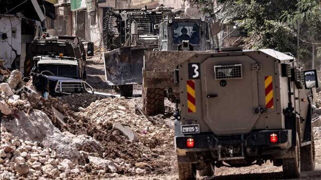 جنایت جدید رژیم صهیونیستی در کرانهباختری؛ اعدام دو جوان فلسطینی پس از تسلیم شدن جنایت جدید رژیم صهیونیستی در کرانهباختری؛ اعدام دو جوان فلسطینی پس از تسلیم شدن