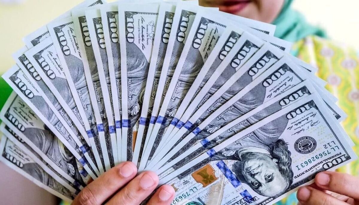 قیمت بازگشایی دلار و انواع ارزها در ۱۱ شهریور ۱۴۰۵/ تکان قیمتی دلار عجیب شد + جدول قیمت بازگشایی دلار و انواع ارزها در ۱۱ شهریور ۱۴۰۵/ تکان قیمتی دلار عجیب شد + جدول